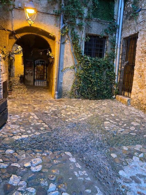Loft En Plein Coeur Du Village Saint-Paul-de-Vence Luaran gambar